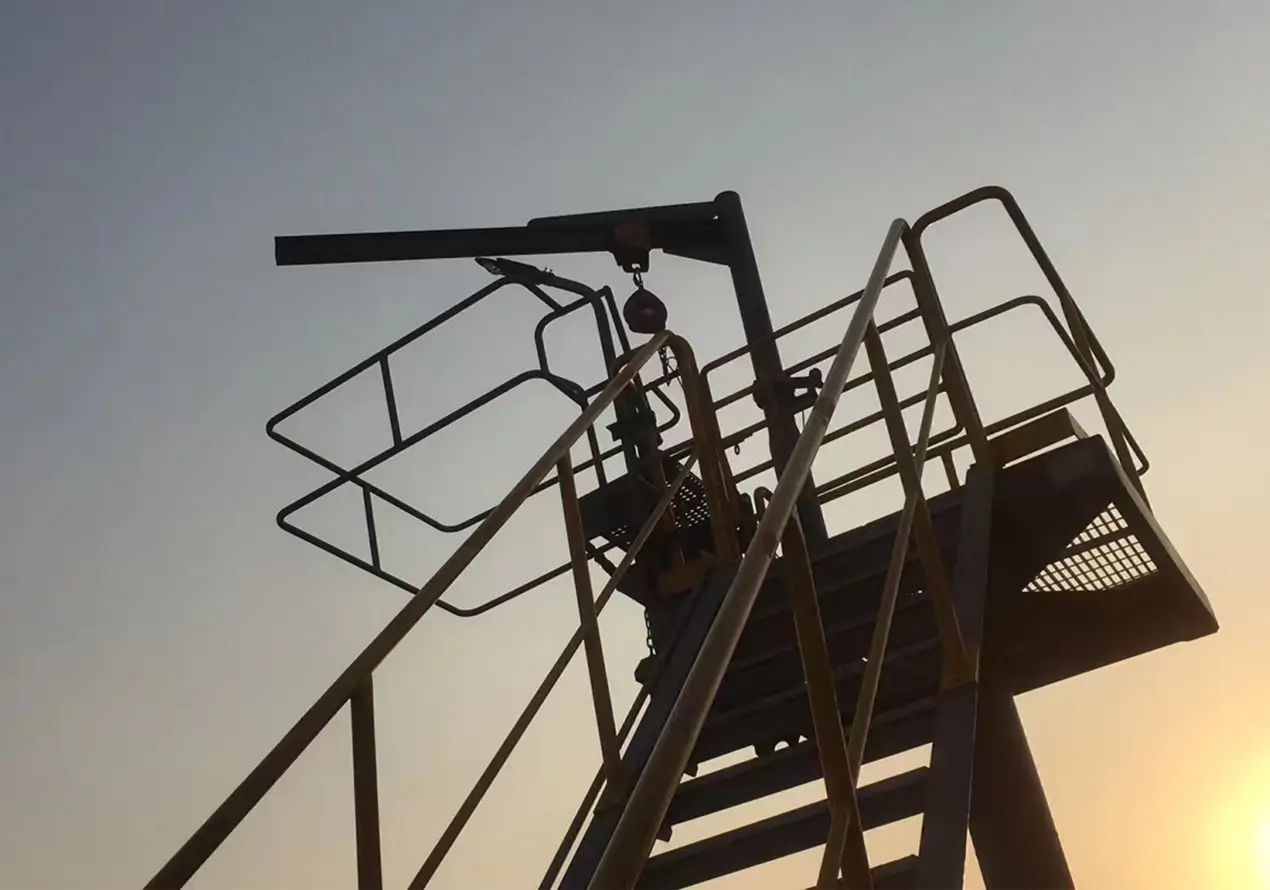 Safety Cantilever