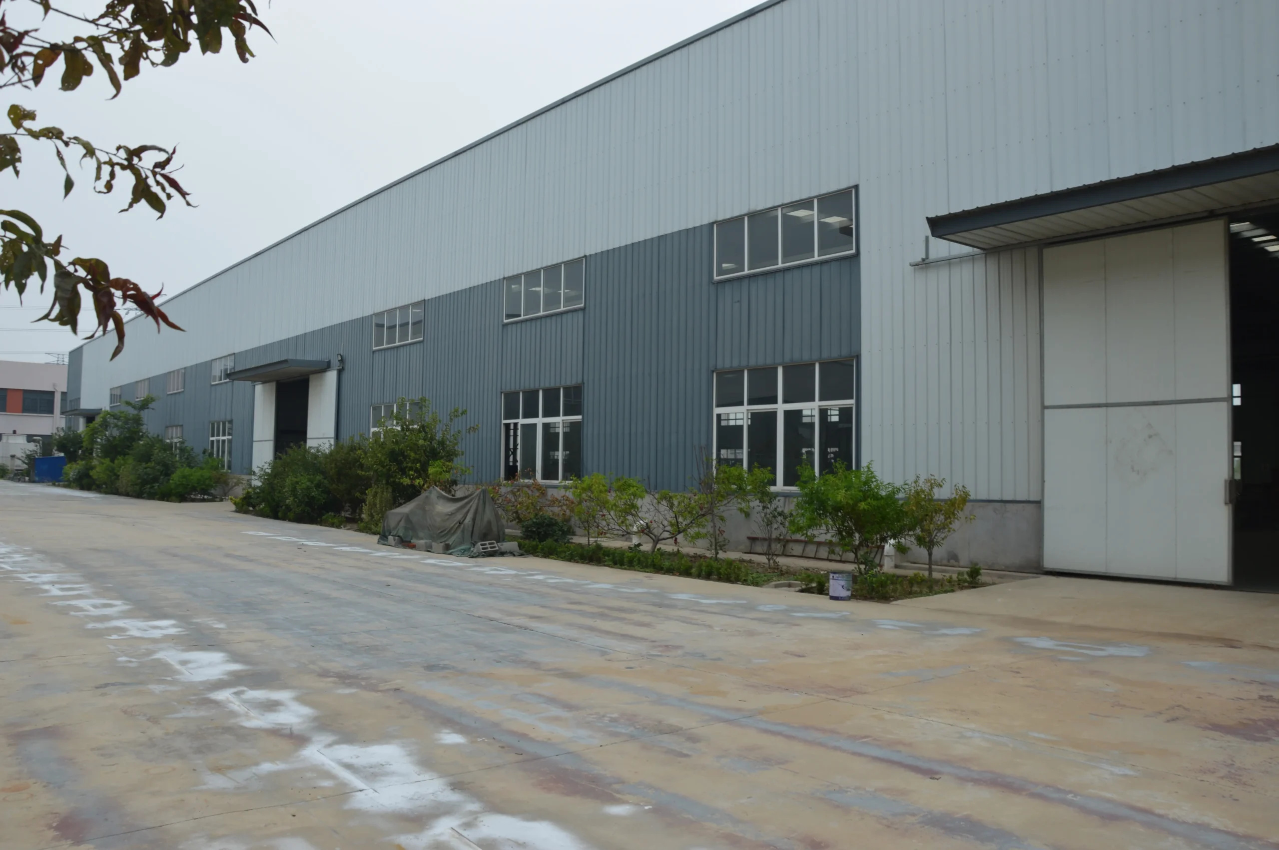 04关于我们-Fluid Transfer Equipment Manufacturer Yuanda production workshop exterior